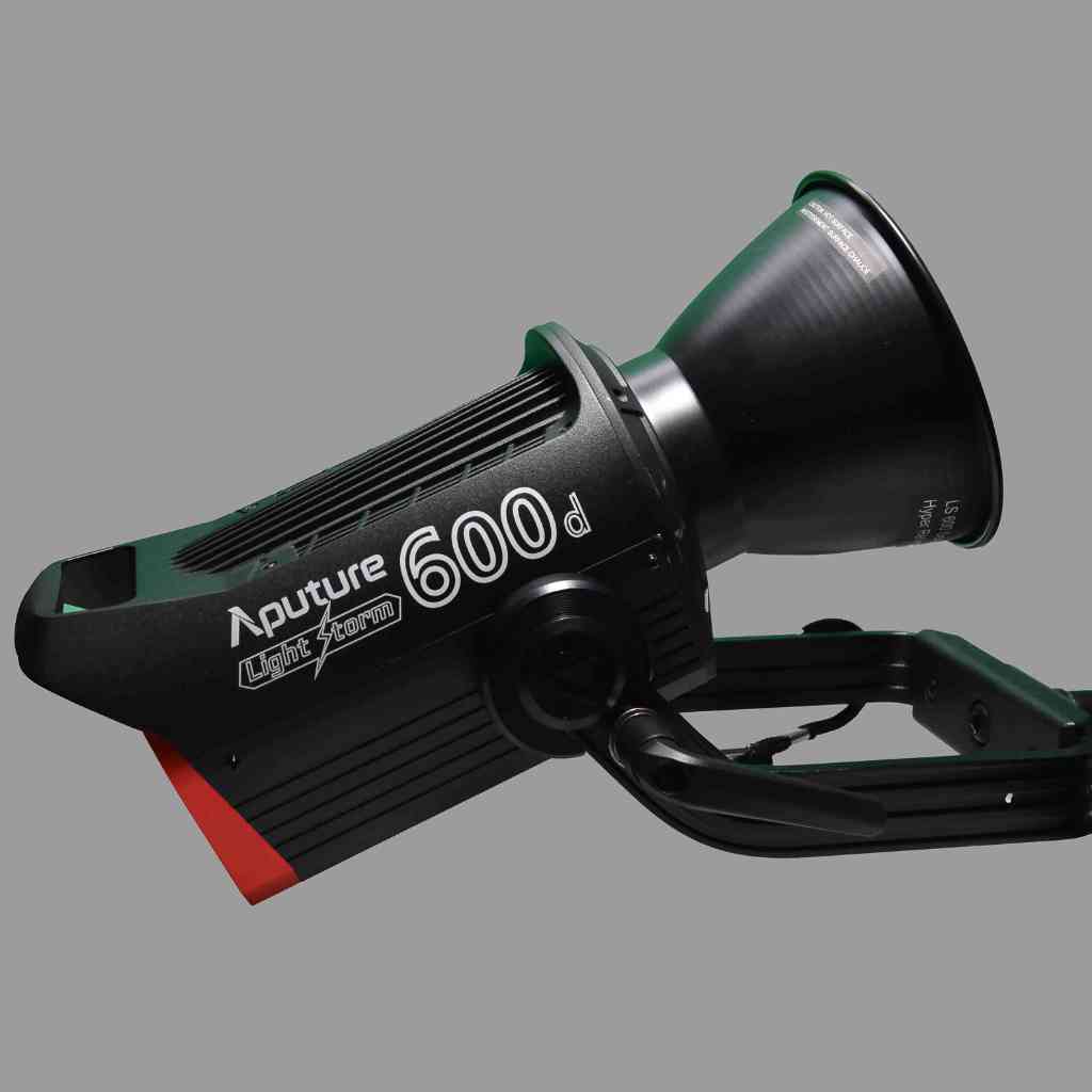 Aputure 600D